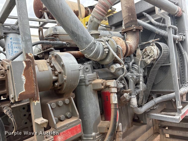 image for item YA3451 2013 Peerless CH-44-2A double pump cement trailer