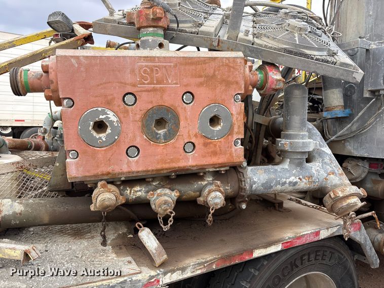 image for item YA3451 2013 Peerless CH-44-2A double pump cement trailer