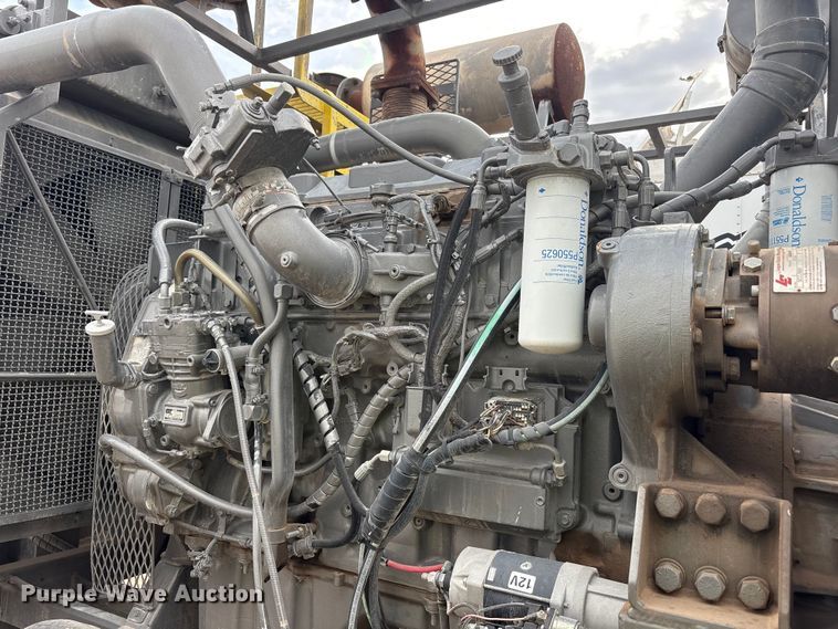 image for item YA3451 2013 Peerless CH-44-2A double pump cement trailer
