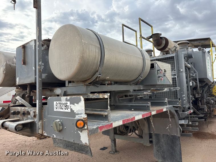 image for item YA3451 2013 Peerless CH-44-2A double pump cement trailer