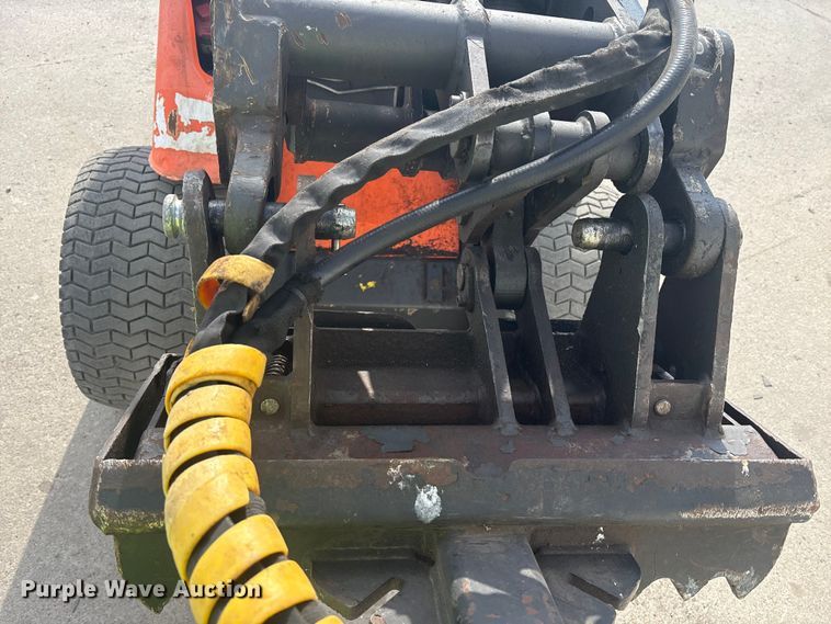 image for item YA3496 2020 Cast Loader 28T compact wheel loader