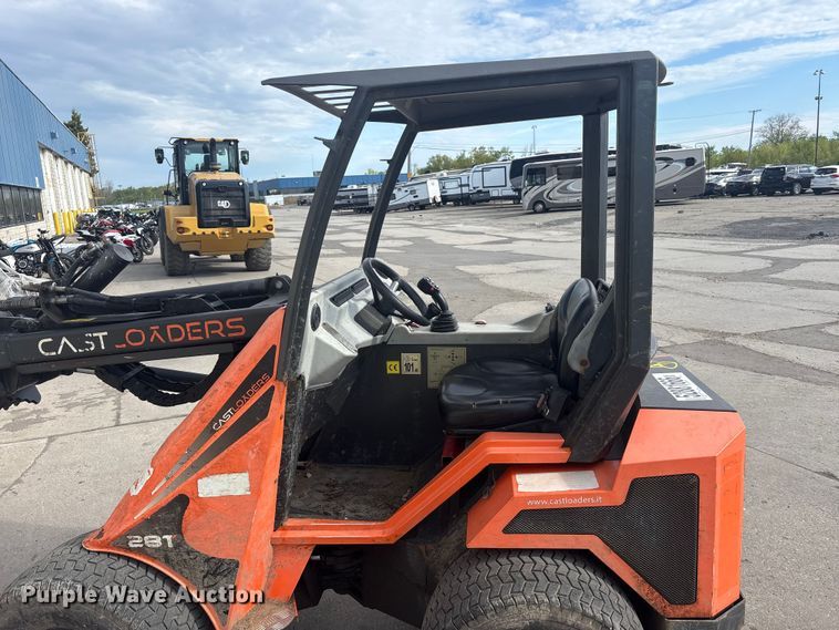 image for item YA3496 2020 Cast Loader 28T compact wheel loader
