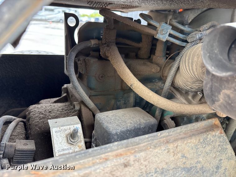 image for item YA3496 2020 Cast Loader 28T compact wheel loader