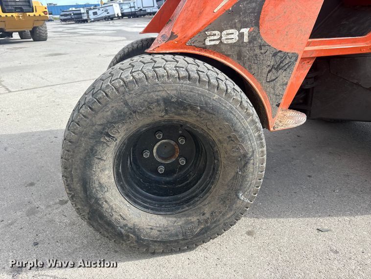 image for item YA3496 2020 Cast Loader 28T compact wheel loader