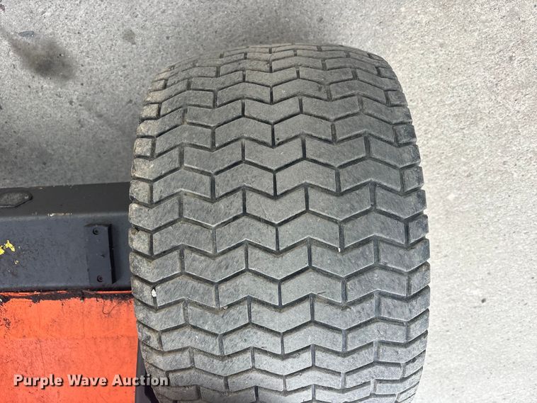 image for item YA3496 2020 Cast Loader 28T compact wheel loader