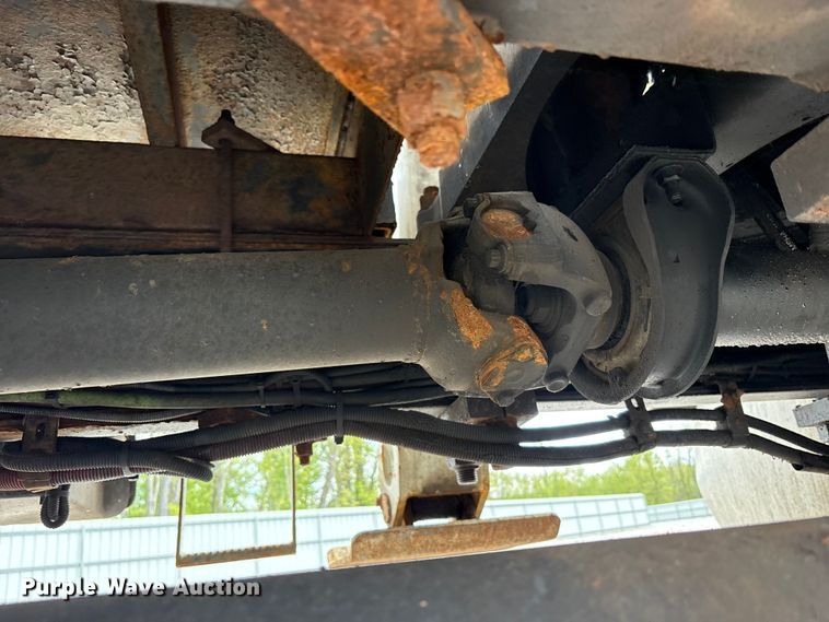 image for item YA3512 2006 Sterling L9500 crane truck