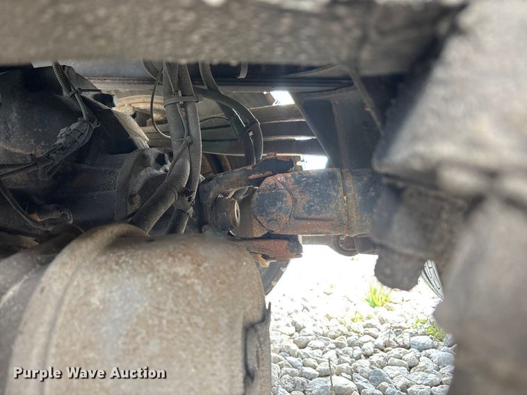 image for item YA3512 2006 Sterling L9500 crane truck