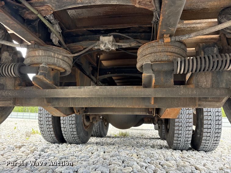 image for item YA3512 2006 Sterling L9500 crane truck