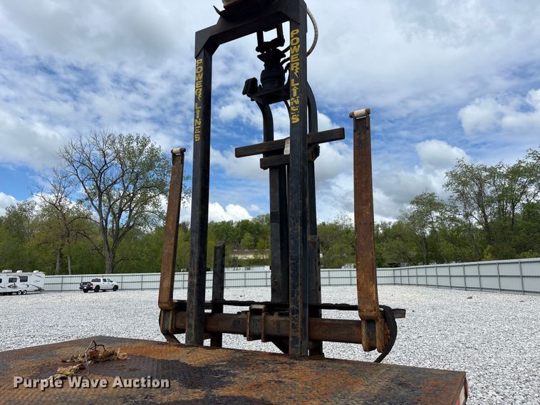 image for item YA3512 2006 Sterling L9500 crane truck