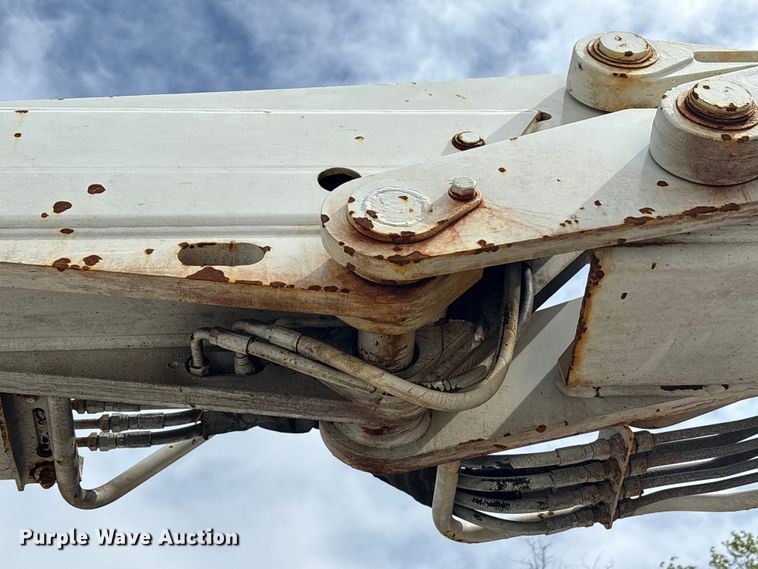 image for item YA3512 2006 Sterling L9500 crane truck