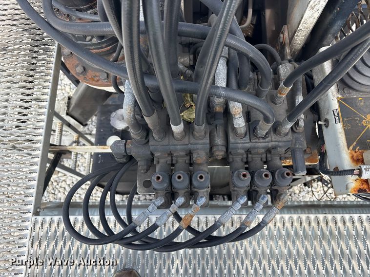 image for item YA3512 2006 Sterling L9500 crane truck
