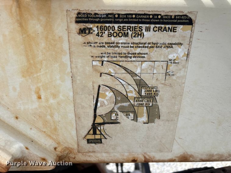 image for item YA3512 2006 Sterling L9500 crane truck