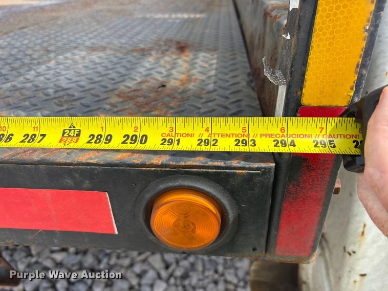 image for item YA3512 2006 Sterling L9500 crane truck