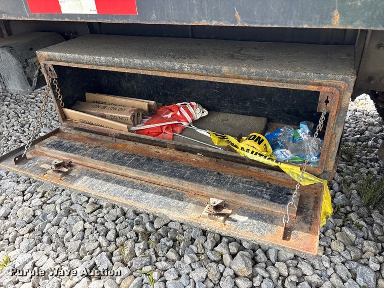 image for item YA3512 2006 Sterling L9500 crane truck