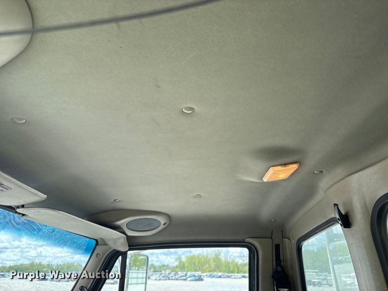 image for item YA3512 2006 Sterling L9500 crane truck