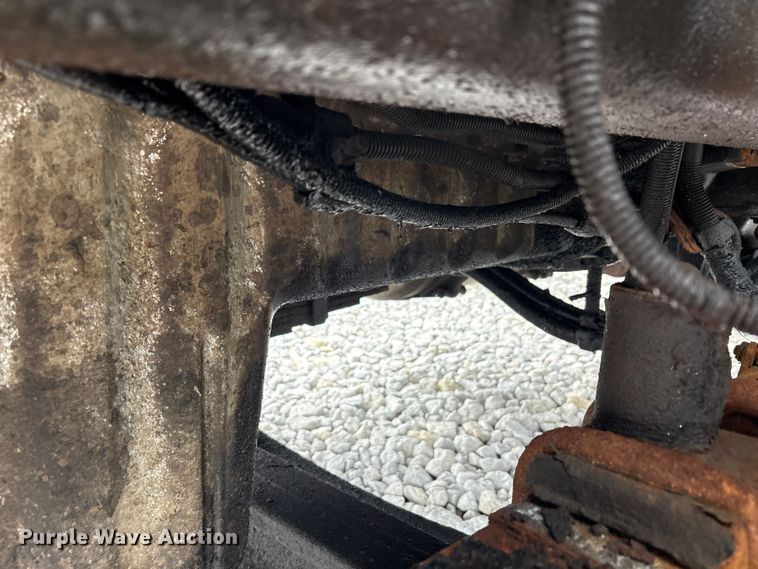image for item YA3512 2006 Sterling L9500 crane truck