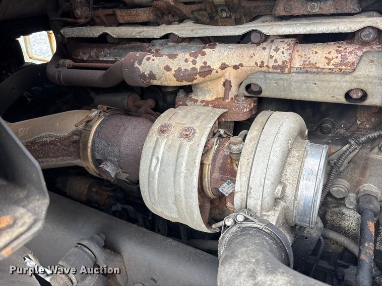 image for item YA3512 2006 Sterling L9500 crane truck