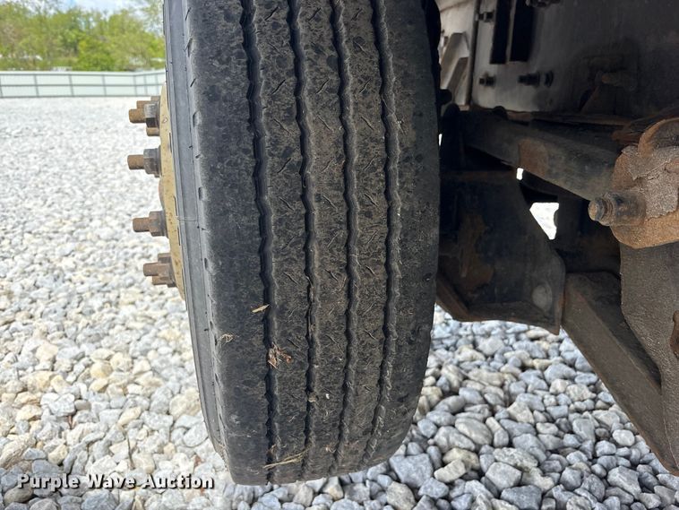 image for item YA3512 2006 Sterling L9500 crane truck