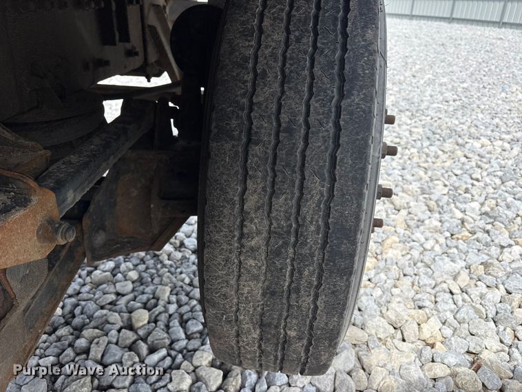image for item YA3512 2006 Sterling L9500 crane truck