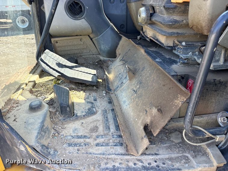 image for item YA3517 2014 Komatsu PC138US LC-10 excavator