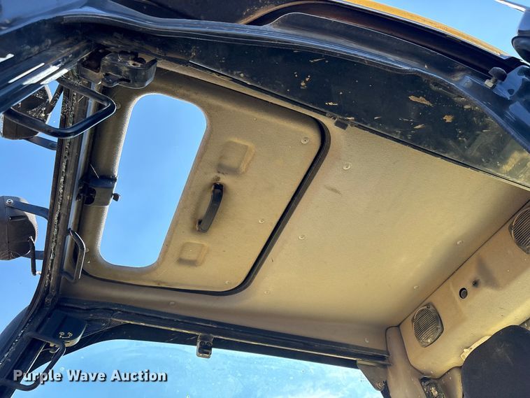 image for item YA3517 2014 Komatsu PC138US LC-10 excavator
