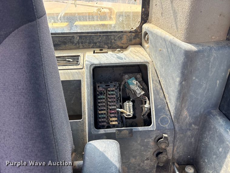 image for item YA3517 2014 Komatsu PC138US LC-10 excavator