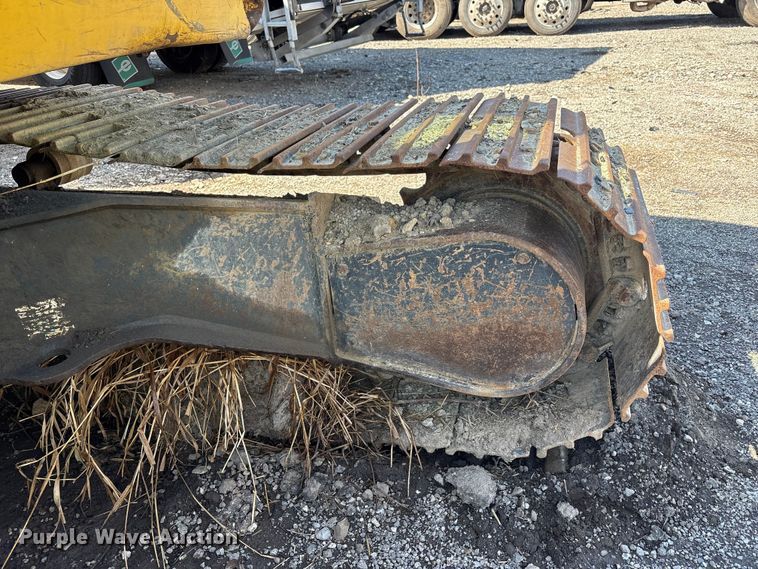 image for item YA3517 2014 Komatsu PC138US LC-10 excavator