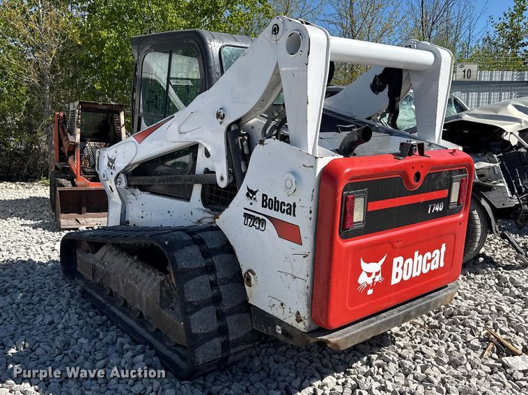 image for item YA3518 2020 Bobcat T740 tracked skid steer loader