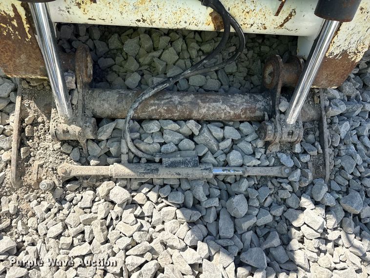 image for item YA3518 2020 Bobcat T740 tracked skid steer loader