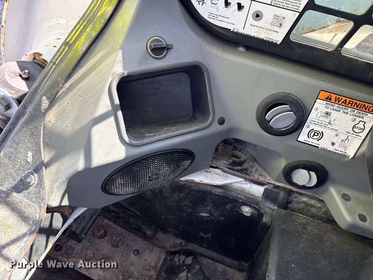 image for item YA3518 2020 Bobcat T740 tracked skid steer loader