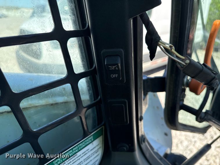 image for item YA3518 2020 Bobcat T740 tracked skid steer loader