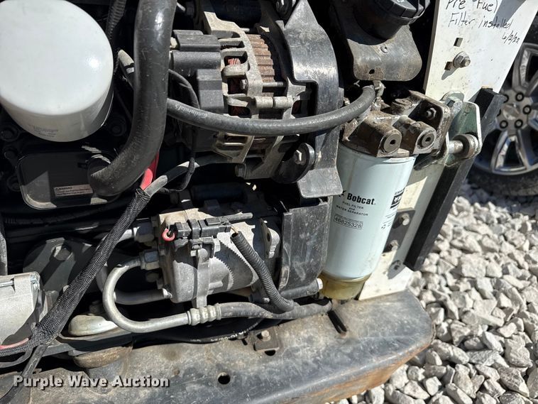 image for item YA3518 2020 Bobcat T740 tracked skid steer loader