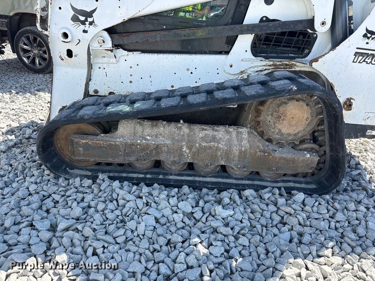 image for item YA3518 2020 Bobcat T740 tracked skid steer loader