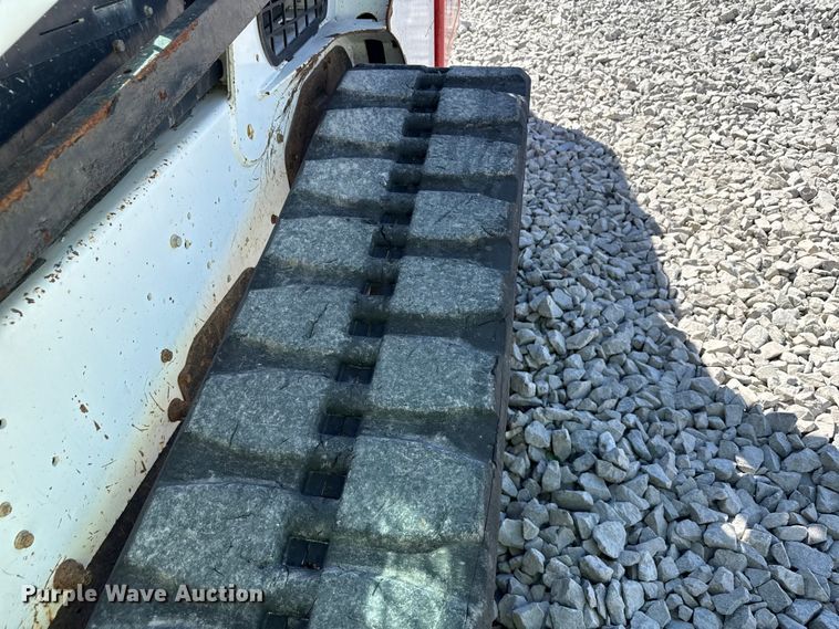 image for item YA3518 2020 Bobcat T740 tracked skid steer loader