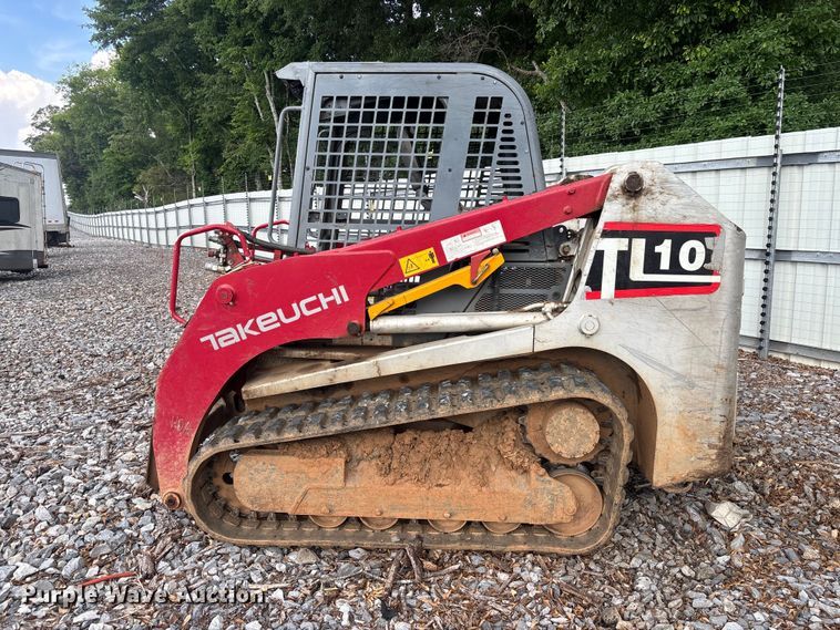 image for item YA3519 2014 Takeuchi TL10 tracked skid steer loader