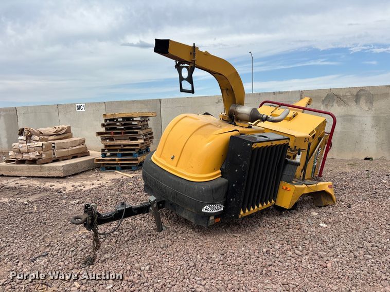 image for item YA3520 2015 Vermeer BC1500 wood chipper