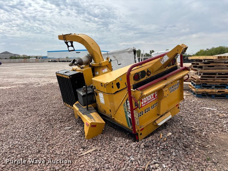 image for item YA3520 2015 Vermeer BC1500 wood chipper