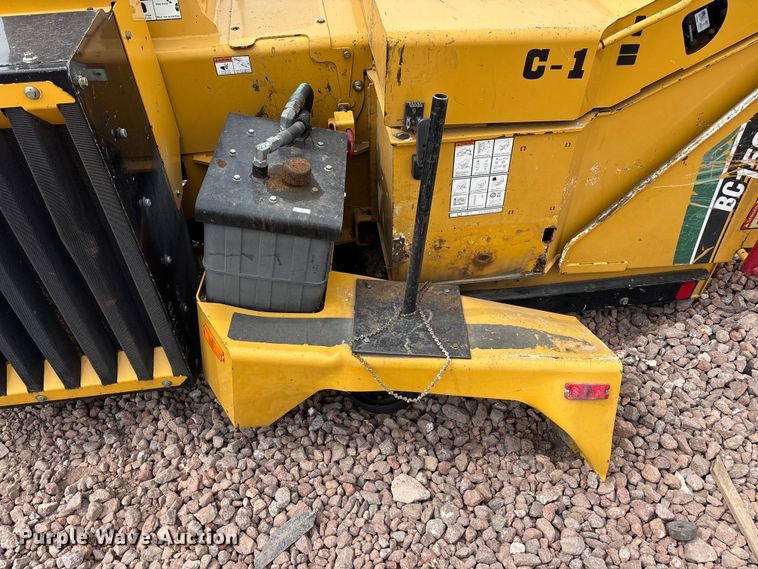 image for item YA3520 2015 Vermeer BC1500 wood chipper