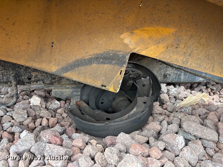 image for item YA3520 2015 Vermeer BC1500 wood chipper