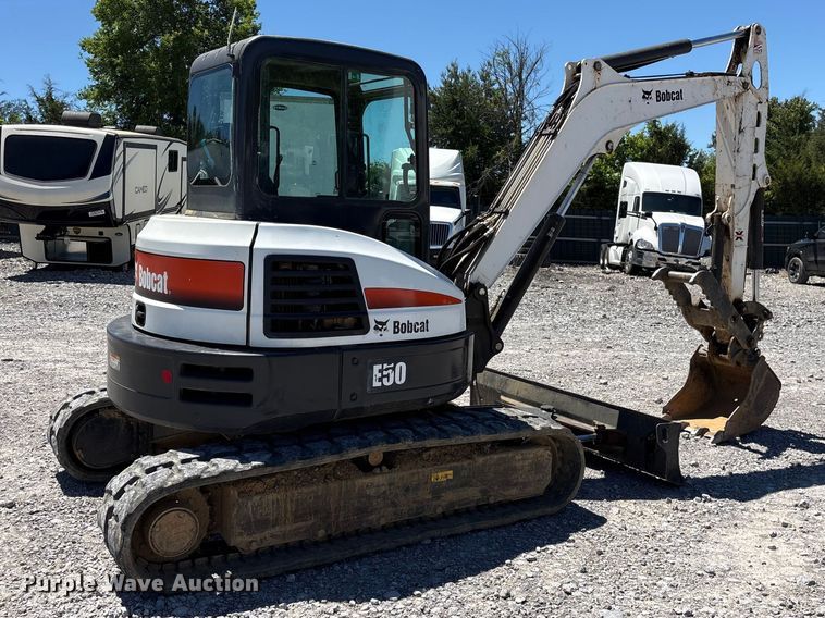 image for item YA3526 2018 Bobcat E50 mini excavator