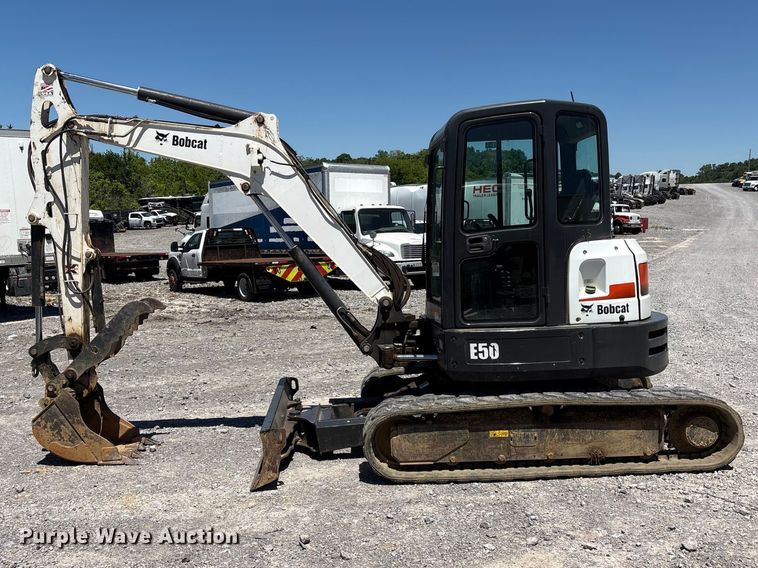 image for item YA3526 2018 Bobcat E50 mini excavator
