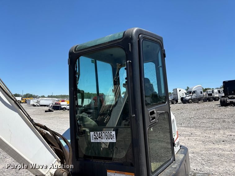 image for item YA3526 2018 Bobcat E50 mini excavator