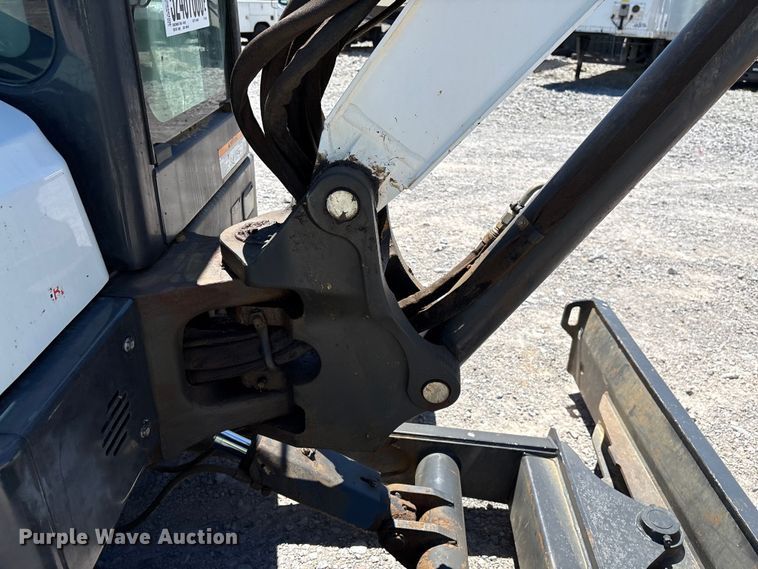 image for item YA3526 2018 Bobcat E50 mini excavator