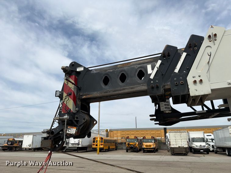 image for item YA3552 2012 Link-Belt RTC8030 crane