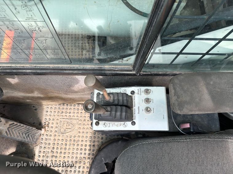 image for item YA3552 2012 Link-Belt RTC8030 crane