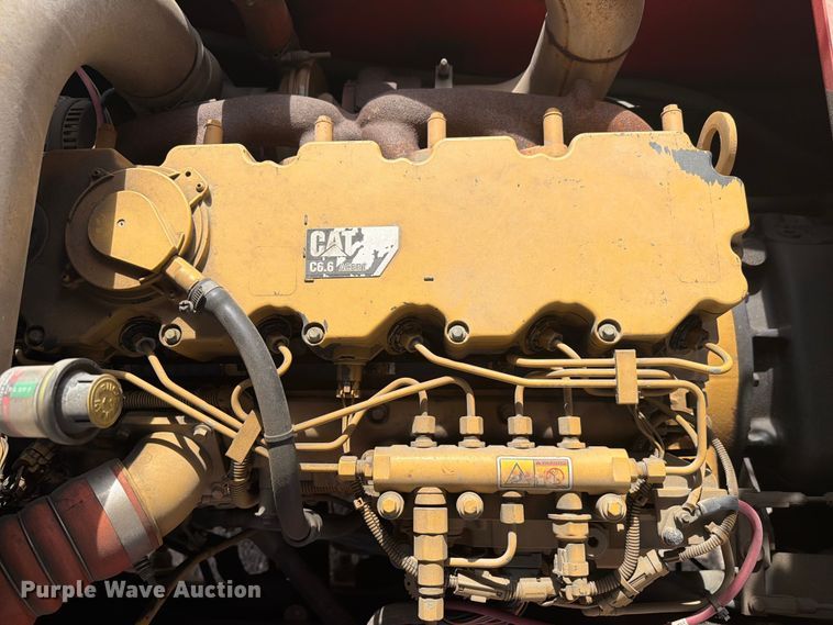 image for item YA3552 2012 Link-Belt RTC8030 crane