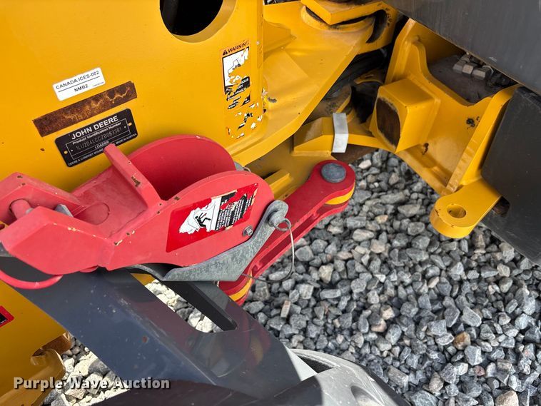 image for item YA3622 2021 John Deere 204L compact wheel loader