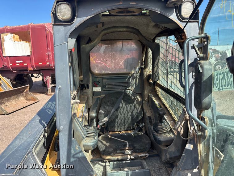image for item YA3637 2013 John Deere 329D tracked skid steer loader