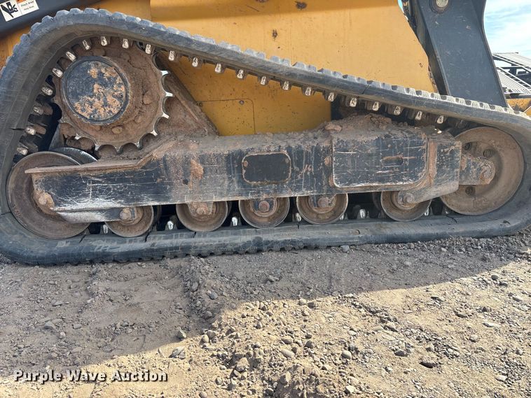 image for item YA3637 2013 John Deere 329D tracked skid steer loader
