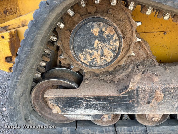 image for item YA3637 2013 John Deere 329D tracked skid steer loader